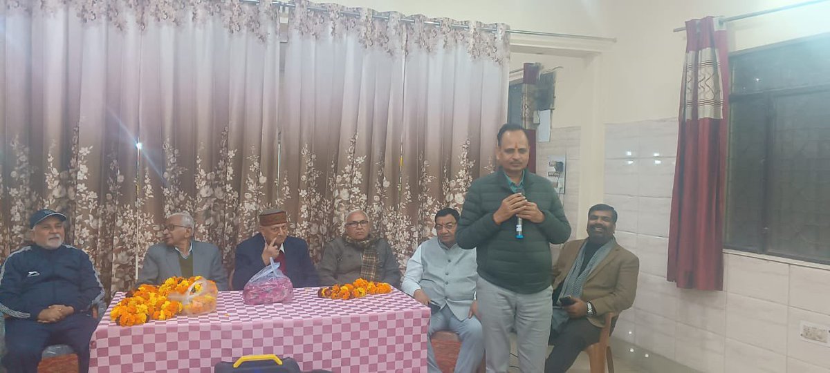DrSushilKrGupta's tweet photo. शकूरबस्ती विधानसभा से @AamAadmiParty के प्रत्याशी श्री @satyendarjain के समर्थन में मां शक्ति मंदिर गेस्टा अपार्टमेंट पश्चिम विहार में जनता से वोट की अपील कर मजबूती से @arvindkejriwal जी की सरकार बनाने के लिए समर्थन मा���गा।

#चौथी_बार_केजरीवाल_सरकार https://t.co/SIfs0VMoNV
