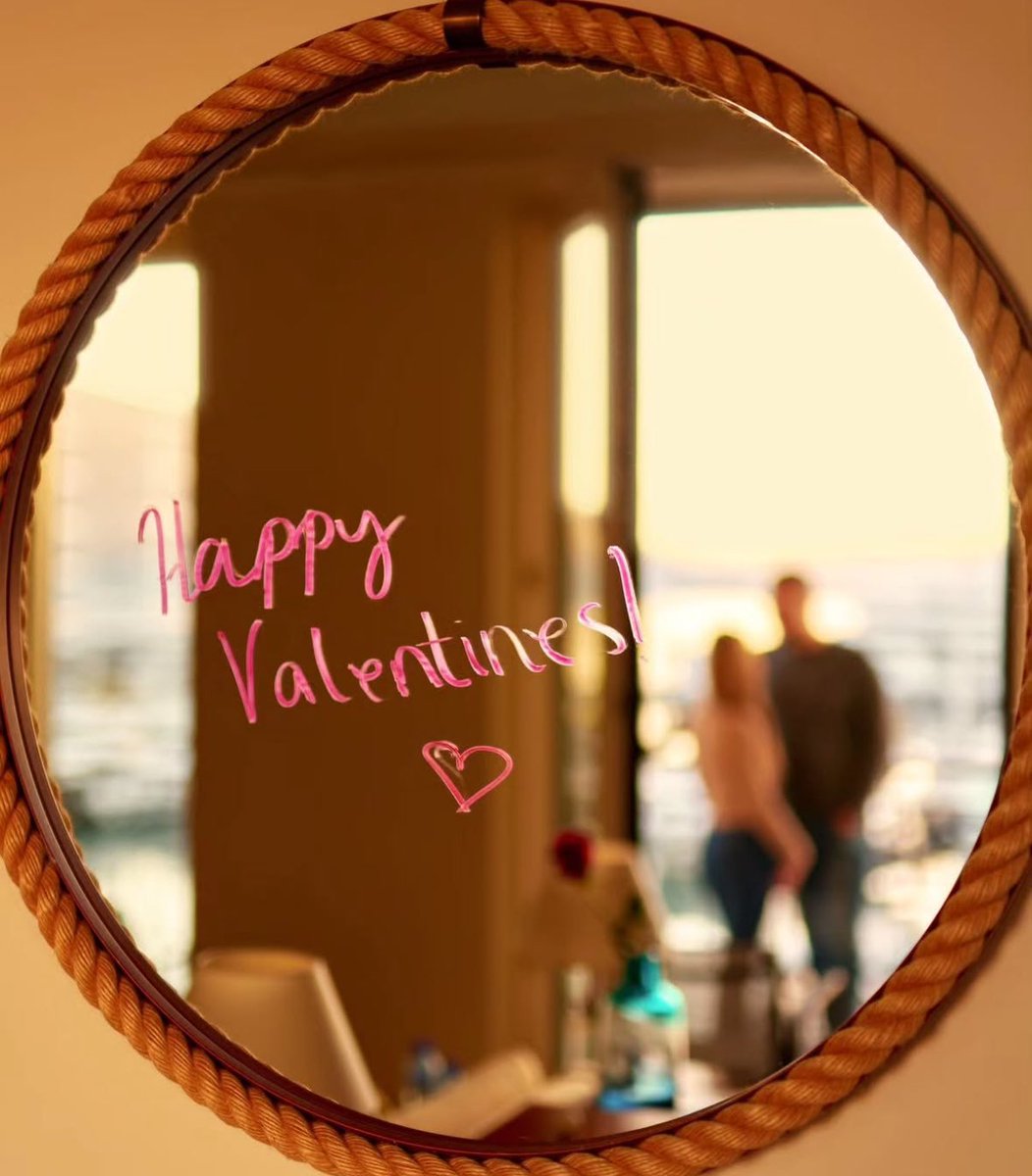 💕Indulge in timeless romance at <a href="/RegentMNE/">Regent Porto MNE</a> where the tranquil embrace of #BokaBay sets the stage for a love story beyond compare.

🗓️ February 7-16th 
Starting from € 159,- per room per night.

Find out more: bit.ly/3St9Yu0 

#WeekOfLove #Valentines2025