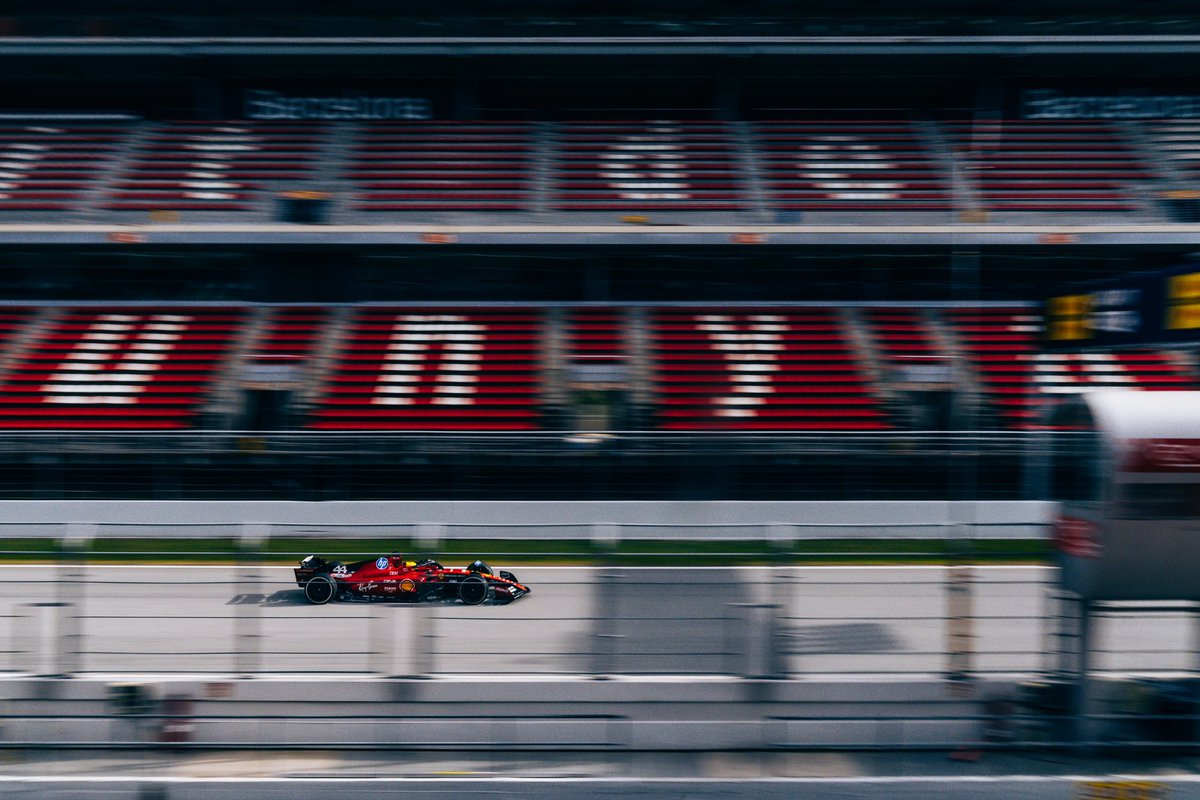 paddock_formula's tweet image. Some photos about the test of today

📸 (@AlbertFabrega) 
#f1 #f1test #hamilton #leclerc #scuderiaferrari