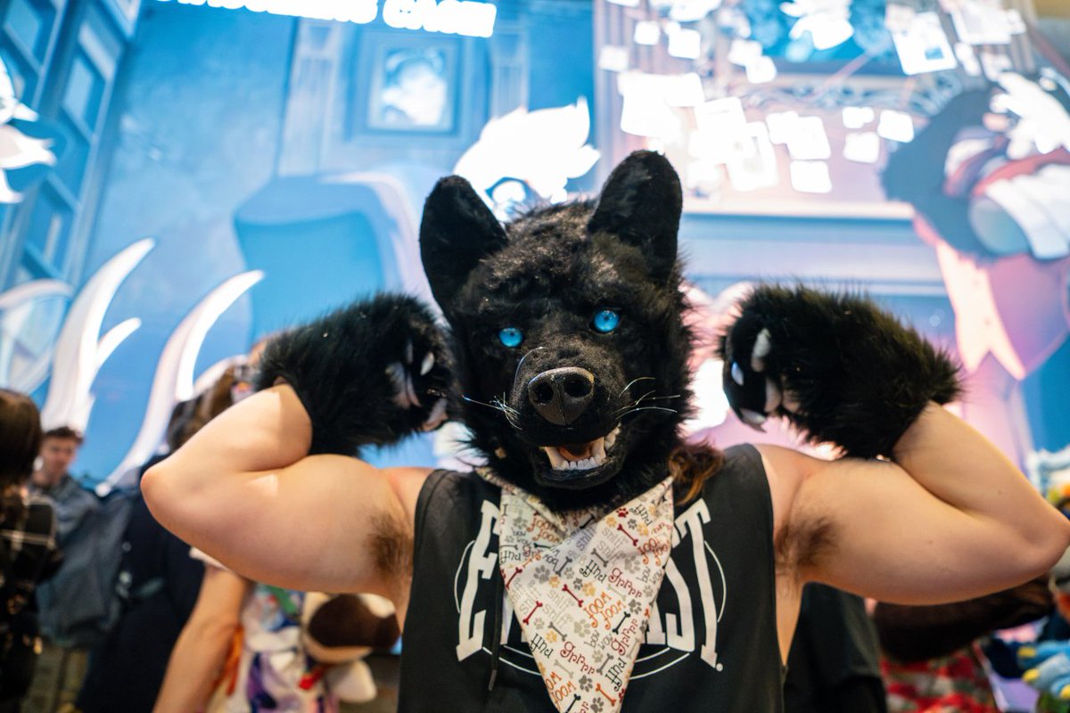 Love you #anthronewengland !!! 

Thank you Hyper for the amazing pictures of me :3