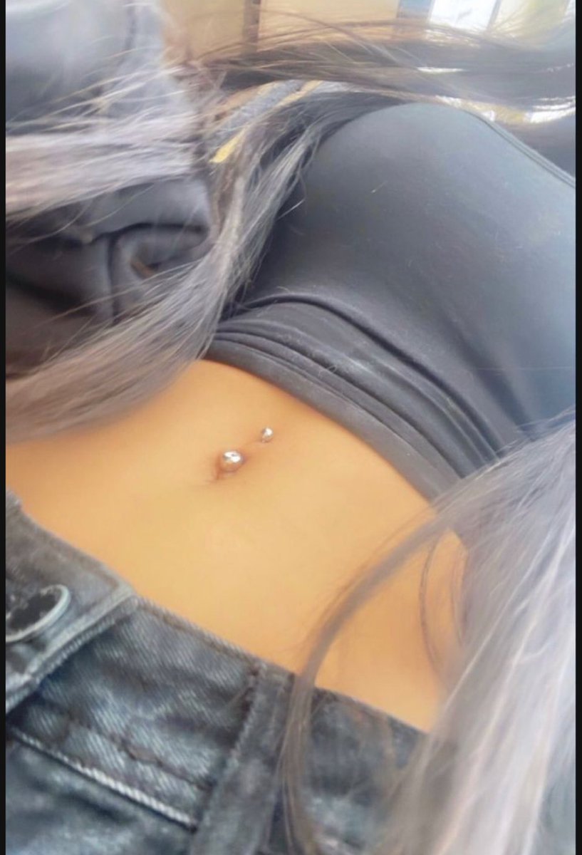 Samira71840's tweet photo. Melkgeile herrin hat bock auf einen zahlsklaven 😛 #nopaynoplay #zahlsklave https://t.co/HtXRlgJ3fM