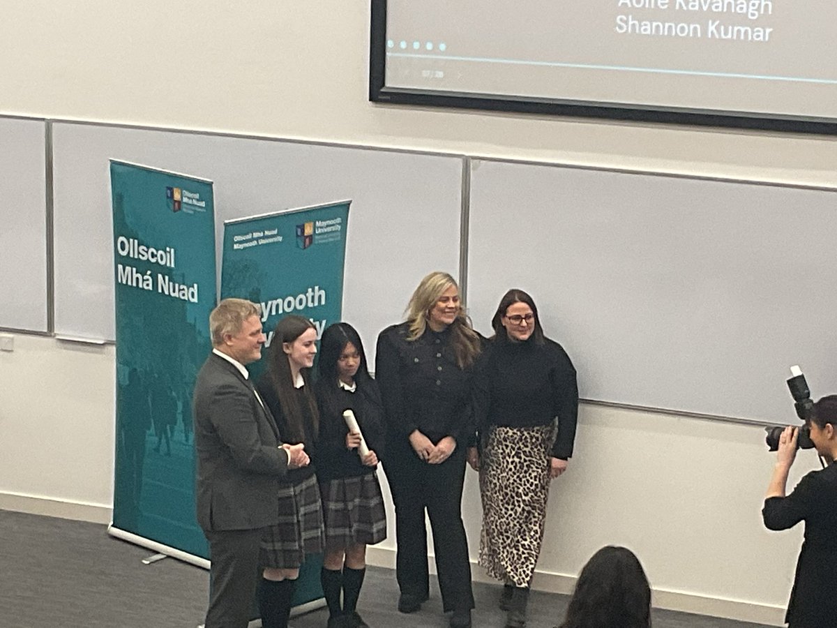 hfcsrathcoole's tweet image. 🤩 HFCS are also delighted to win an award for Outstanding School Engagement in the programme, which was presented by STEM Passport founder Professor Katriona O’Sullivan 🤩

 #stempassportforinclusion #maynoothuniversity @stempassport @katriona_osullivan @MaynoothUni