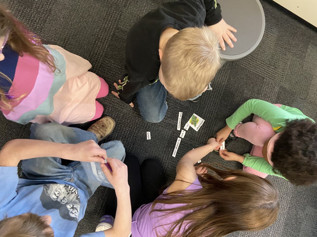 Peanut snuck into our classroom and ate up our Jack and Annie riddles! We had to be decoding detectives to put the riddles back in order.
#JackandAnnie #ToolsoftheMind #kindergarten #school #teaching