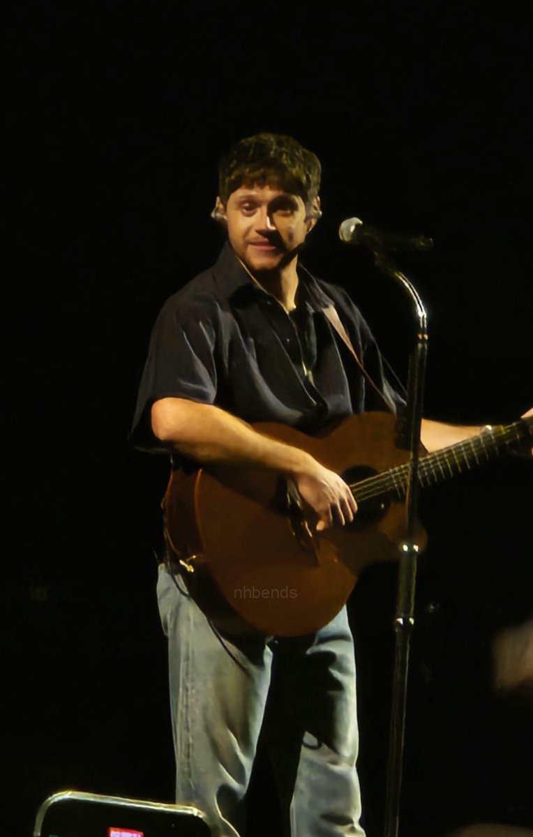 dailyniallbra's tweet photo. Eu fui, eu tava! Hoje completam 4 meses da #TheShowLiveOnTour no Brasil! 🥺
Quem mais tá com saudade do irlandês? https://t.co/ZNeiDn9onw