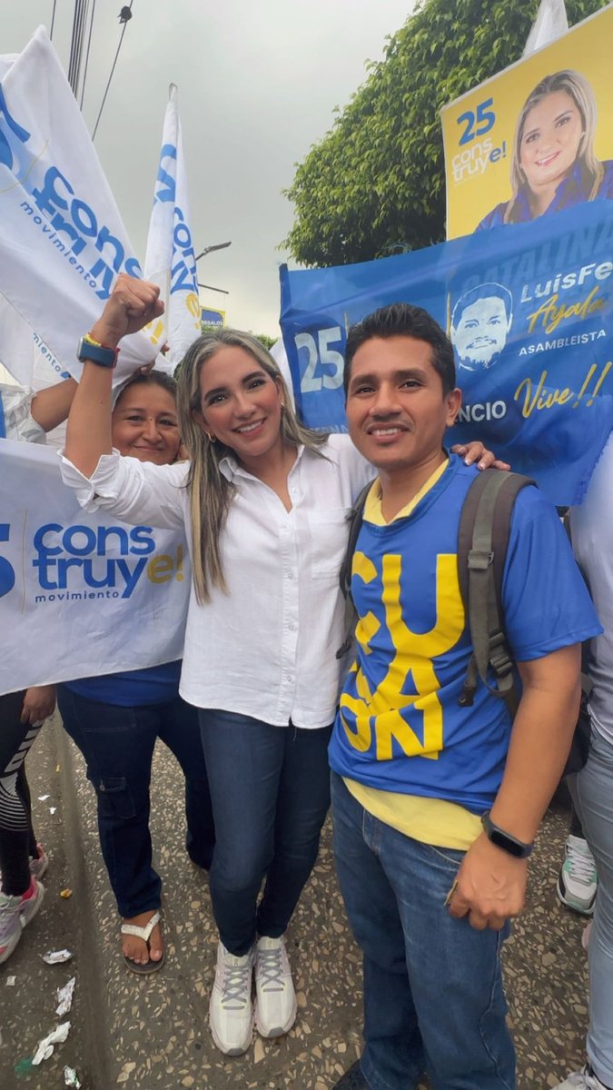 catalina78salce's tweet photo. No todos los políticos saben lo que realmente pasa en las calles, pero yo sí. Estoy aquí, en mi Distrito sector (Peca) #ParqueCalifornia viviendo de cerca sus realidades y necesidades.

Son 27 años de trabajo, voluntariado y largas caminatas junto a mi gente. No ha sido fácil, pero cada paso ha valido la pena porque mi compromiso es real.

¡Gracias por abrirme las puertas y permitirme servirles! 

#Distrito2 #Guayaquil #CompromisoReal #PorMiGente @Construye_Ecu @henrycucalon 
#CatalinaSalazarAsambleísta🇪🇨  #Distrito2 #CucalòneslaOpciòn