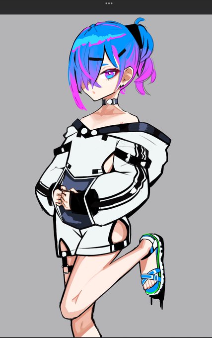 こんな感じの子を描いてる 