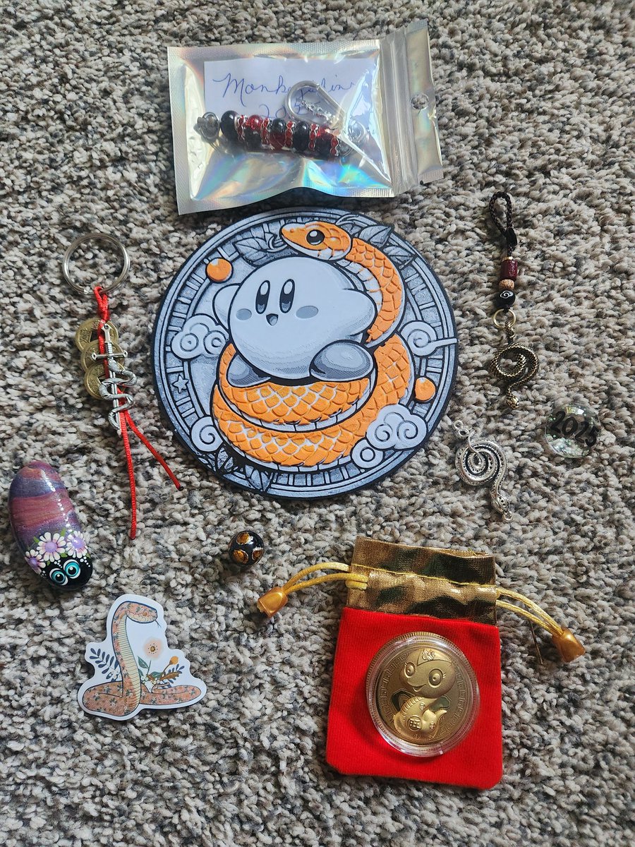 Rashell253's tweet image. 1st day of Lunar New Year! Big thank you to all the hiders! Good luck, everyone!!
#monkeyshines2025 
#flashlightcrew