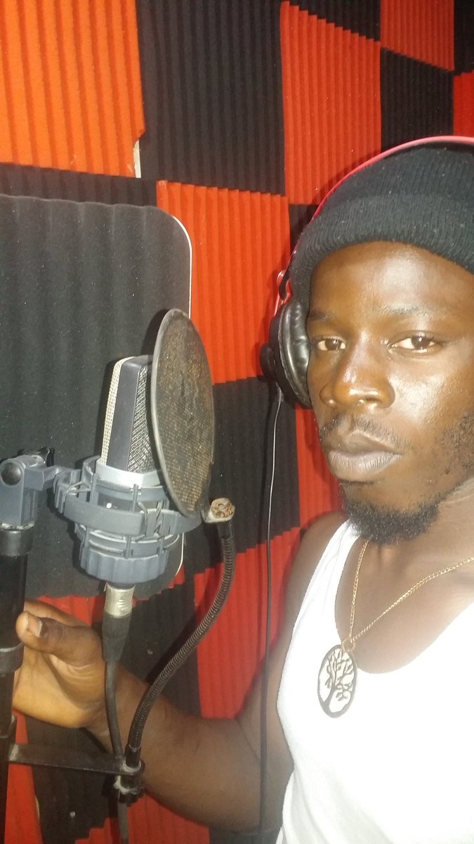 atisloaded's tweet photo. Atis loaded dex bonsoir tout moun https://t.co/FkSSLy1Qvq