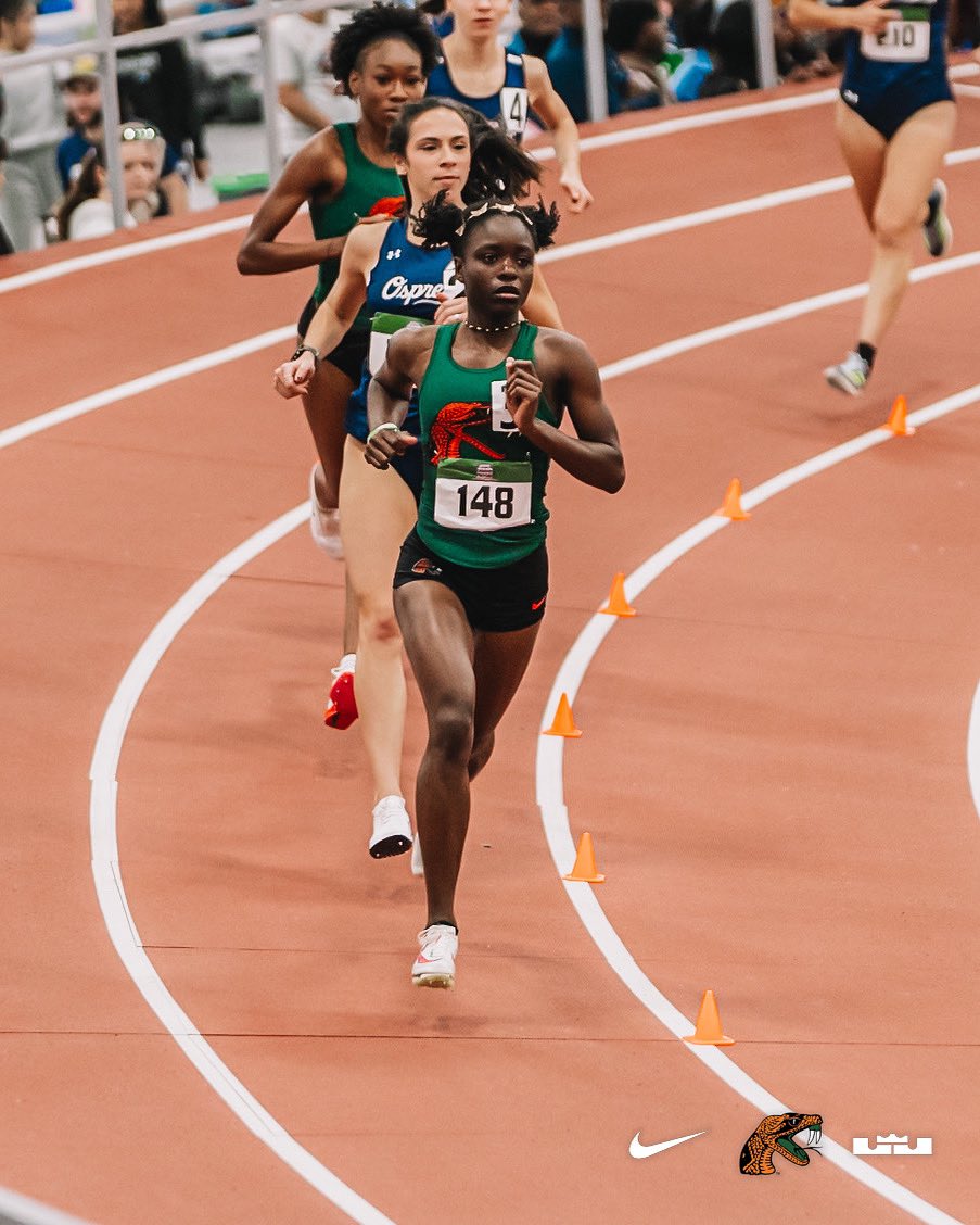 Florida A&M Track & Field/XC (@famu_track) on Twitter photo π¦πͺππ ππ’π‘π’π₯π¦
Alesia Douglas was named the Co-Track Performer of the Week after she competed in three races, winning the 1,000 in 3:02.79. She was the fastest collegiate athlete in the womenβs 400, racing in at 55.85 for second place and placed fourth in the 800(2:14.41) π¦πͺππ ππ’π‘π’π₯π¦
Alesia Douglas was named the Co-Track Performer of the Week after she competed in three races, winning the 1,000 in 3:02.79. She was the fastest collegiate athlete in the womenβs 400, racing in at 55.85 for second place and placed fourth in the 800(2:14.41)