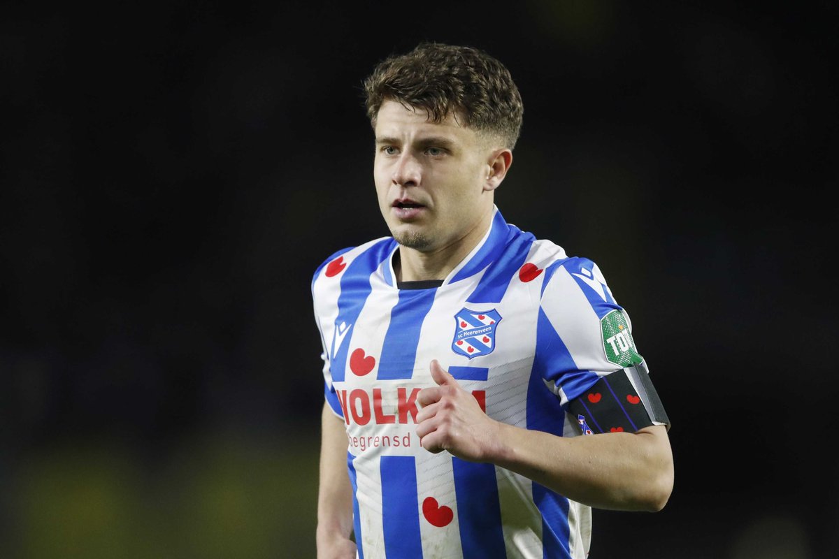 🚨🆕 Utrecht and Brøndby Copenhagen are monitoring Mats #Köhlert.

The 26-y/o left-back from Heerenveen has a contract that expires at the end of the season.

<a href="/SkySportDE/">Sky Sport</a> 🇩🇪