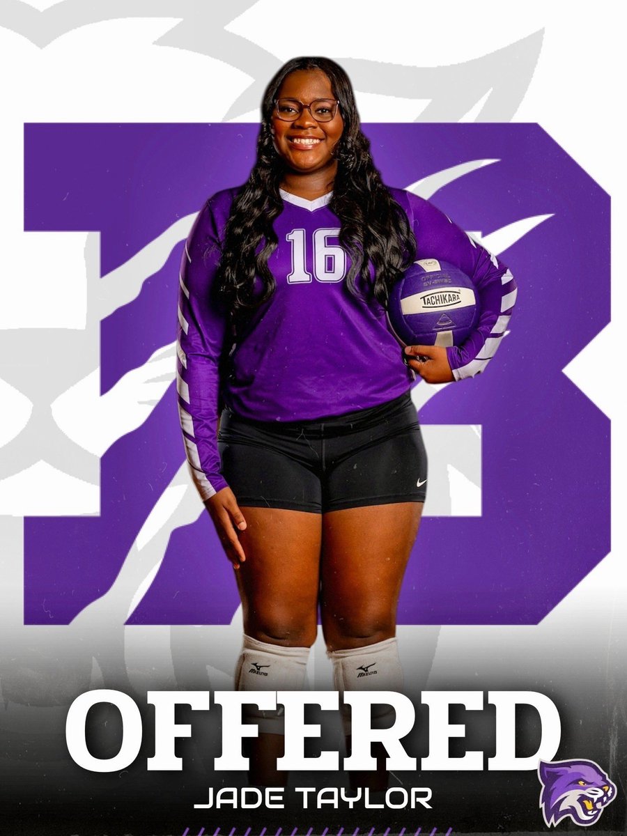 Bethel University extends a volleyball scholarship offer to senior Jade Taylor.  #haywoodtomcats