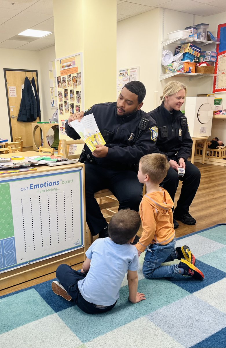 Our young learners had a blast learning about the responsibilities of police officers. Thank you <a href="/bostonpolice/">Boston Police Dept.</a>  Officer Liz and Officer Louis! 🚓📚👮‍♀️👮‍♂️

#ellisearlylearning #earlyed #bostonpolice
