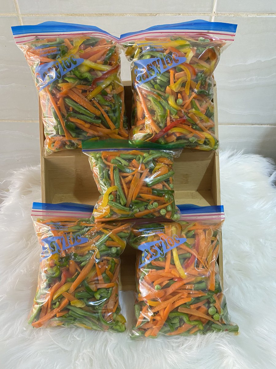 Uzzy (@uzzyokeke) on Twitter photo Chopped vegetables
Freshly cut daily
4,000 each
๐Abuja
Send a DM to <a href="/Soyi_Hadassah/">AFANG SOUP PLUG</a> to order. Chopped vegetables
Freshly cut daily
4,000 each
๐Abuja
Send a DM to <a href="/Soyi_Hadassah/">AFANG SOUP PLUG</a> to order.