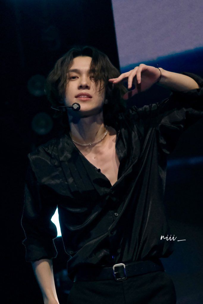 itssunoobitch's tweet photo. My man, my man #HENDERY #NCT #NCTU #wayv https://t.co/rSkUd27RWL