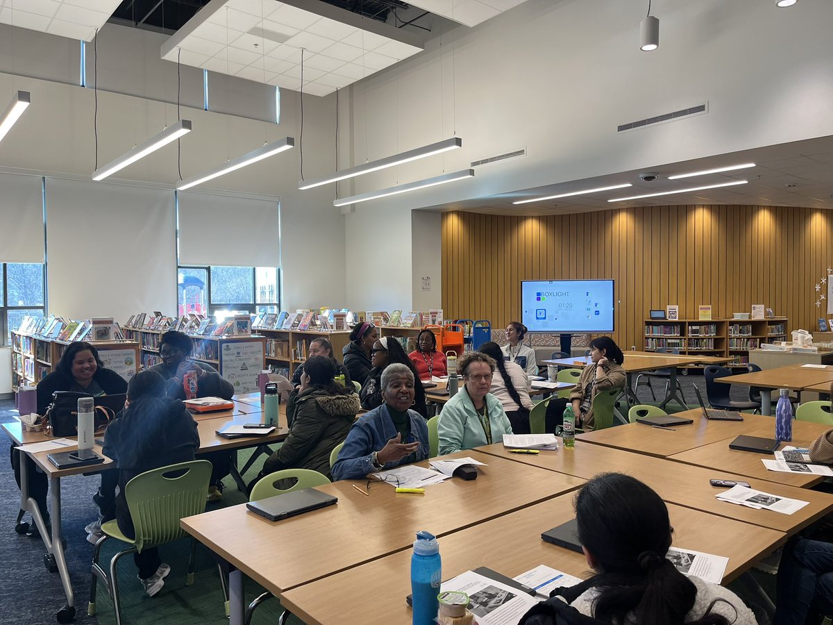 BurntMillsAP's tweet photo. A full day of learning for our AMAZING para team! 🧡💙 https://t.co/S5jghr0oYb