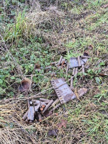 BBullrushes's tweet image. Lovely 🌞 day; perfect for making a start clearing an old #flytip which has been annoying us for a while. Had to cut the ivy back to free up an old mattress. Cleared another large firework &amp;amp; filled 5 bags. #lovewhereyoulive #ButtercupLeys @LitterReporting @KeepBritainTidy