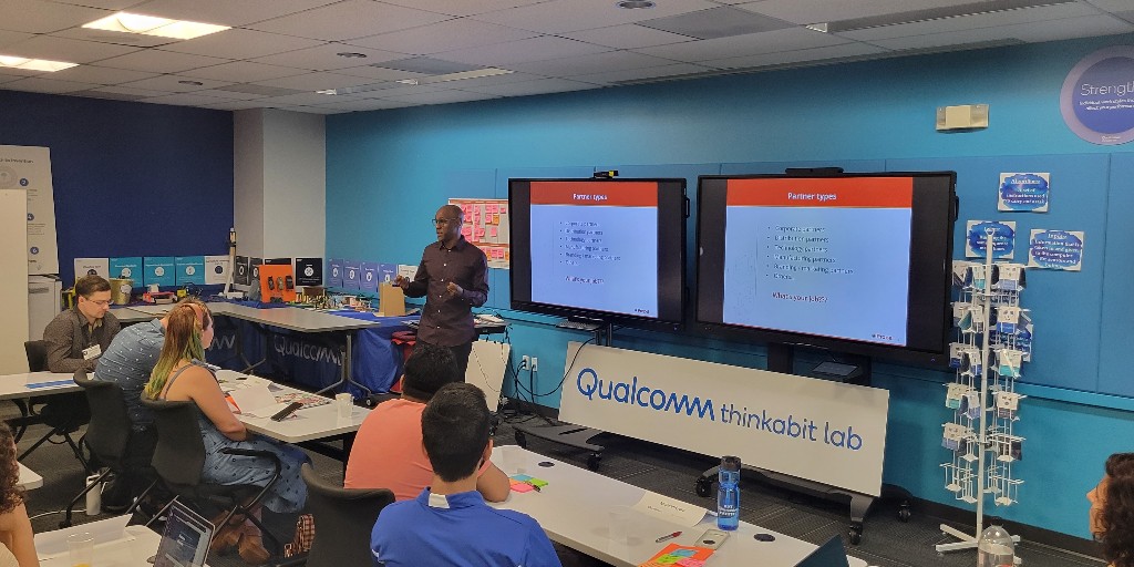 As #NationalMentoringMonth comes to a close, we’re celebrating the transformative impact of mentorship programs like the <a href="/Qualcomm/">Qualcomm</a> Innovator Stipend Program. 

Learn more ⬇️ bit.ly/4h8s13F