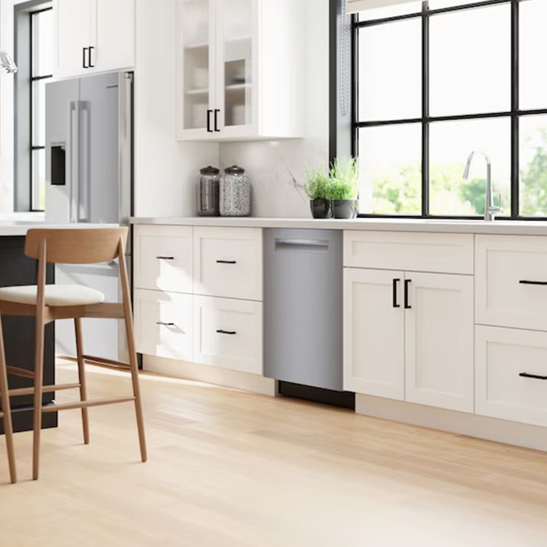PCRichardandSon's tweet image. Load up, sit back, and relax. Bosch dishwashers are here to make your post-meal clean-up a breeze 🍽️ ow.ly/xoxU50UPwXB

#Bosch #BoschDishwasher #Dishwashers