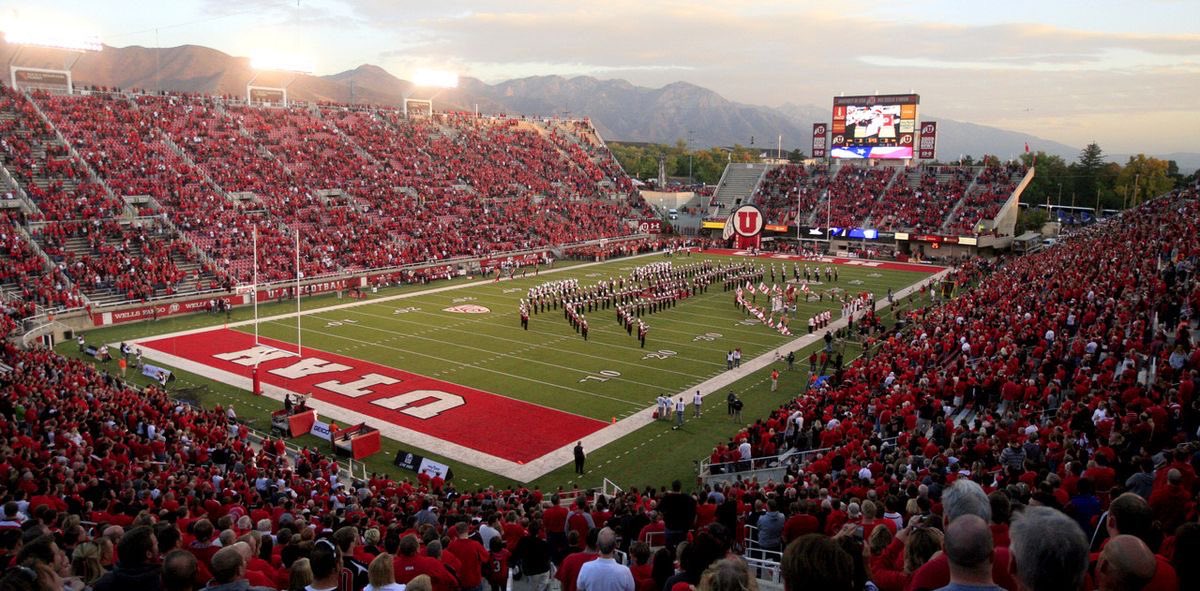 CFB_Overtime's tweet image. Stadium of the Day 🏈🔥

🏟️ Rice-Eccles Stadium
📍 Salt Lake City, Utah
🗣️ 54,444
🏗️ September 12, 1998