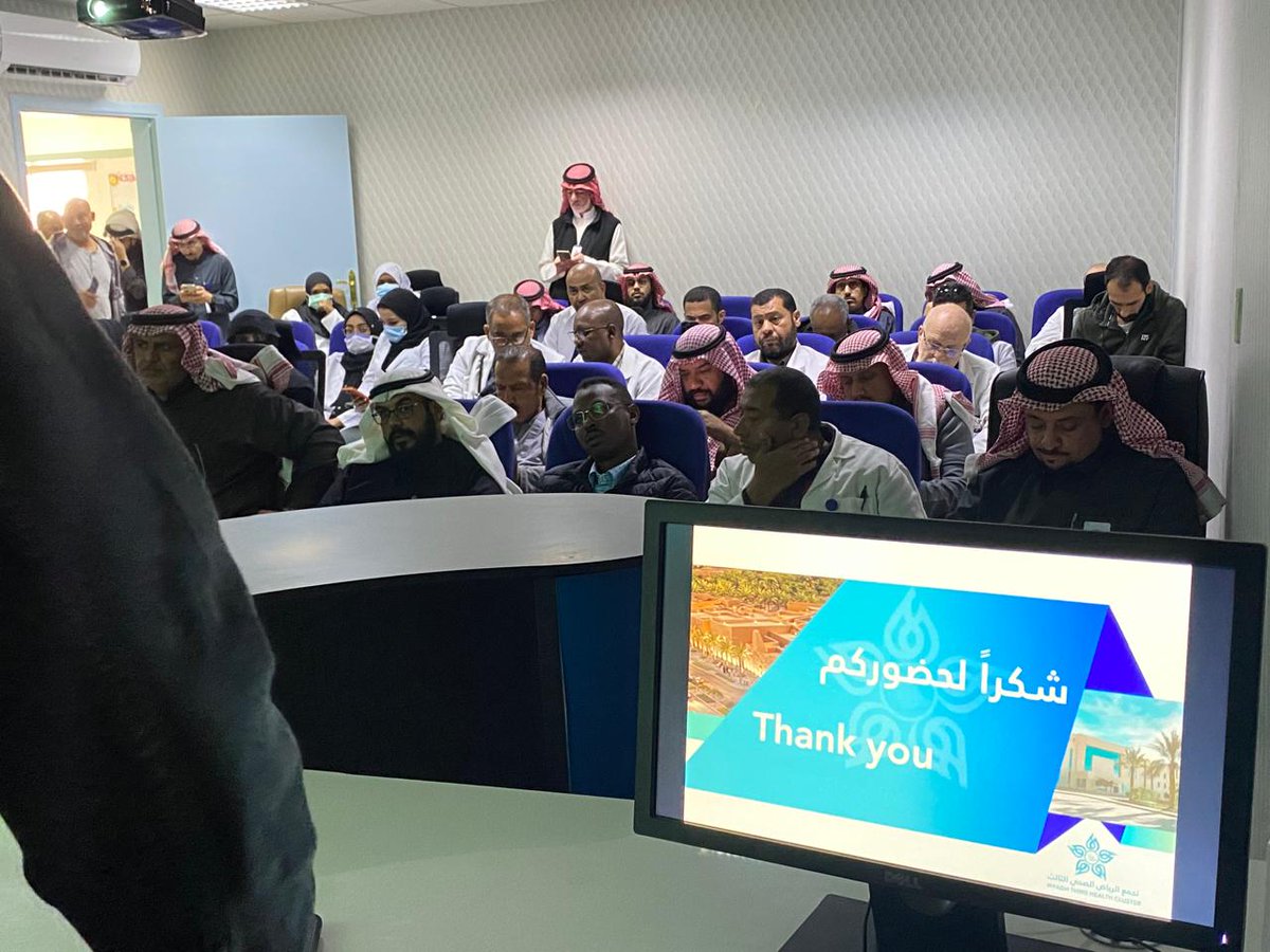 thadiq5551's tweet photo. ضمن سلسلة محاضرات توعوية عن #التحول_الصحي يقيم #مستشفى_ثادق_العام محاضرة يسلط الضوء فيها على حجر الأساس #نموذج_الرعاية_الصحية حيث يهدف إلى تحقيق التوازن في ٣ محاور أساسية لضمان صحة الفرد بشكل كامل.
#تجمع_الرياض_الصحي_الثالث https://t.co/VP5eAAEPAG