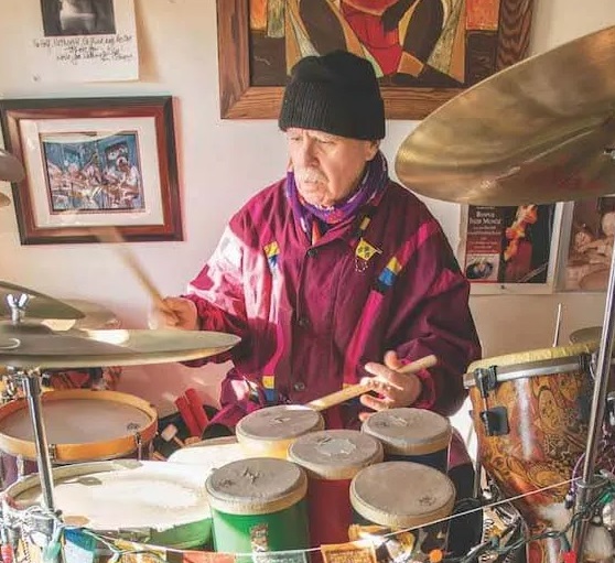 CLETimeRecords's tweet photo. Happy birthday to drummer Bob Moses who celebrates his 77th birthday today, born January 28, 1948 in New York, New York
#bobmoses #drums #jazz https://t.co/4FDv06rXHH