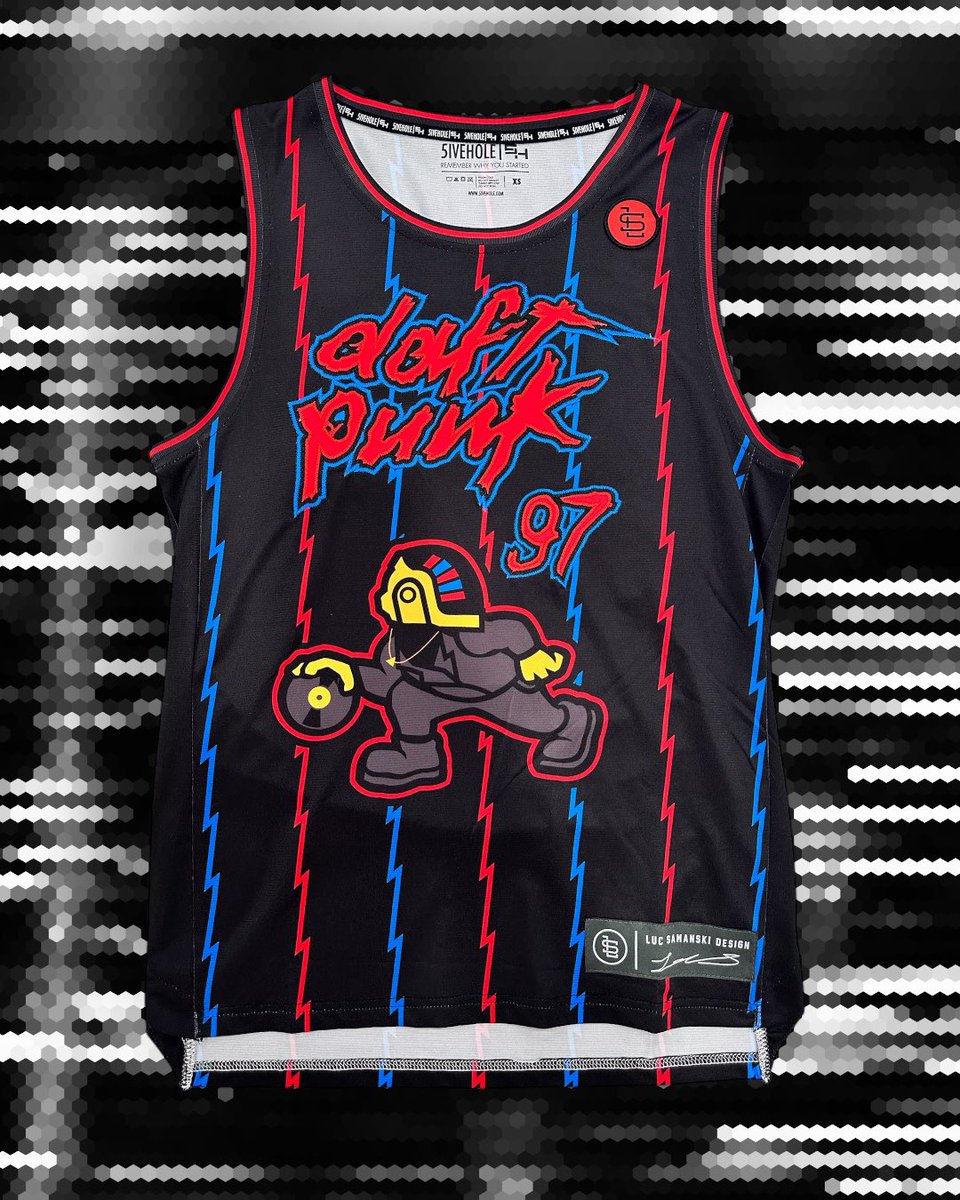 5IVEHOLE tweet media