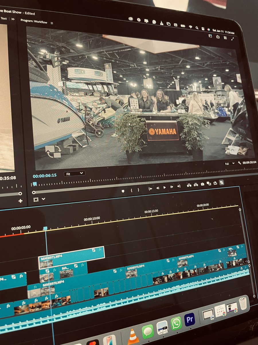 Viny_Visuals's tweet image. Dear Video Editors,
Here’s the hard truth:
Your bank account will grow when you start focusing on editing results-driven videos, not just the cool ones. 📝