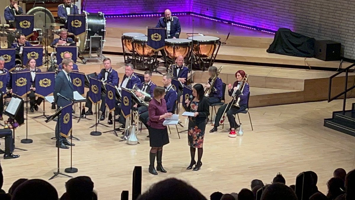 Liz Lane tweet media