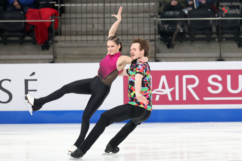 insideskating's tweet photo. Great energy from #MariaPavlova and #AlexeiSviatchenko today at #EuroFigure, we have to say.

They sit in 3rd place after the short. https://t.co/bBEoMxAa5b