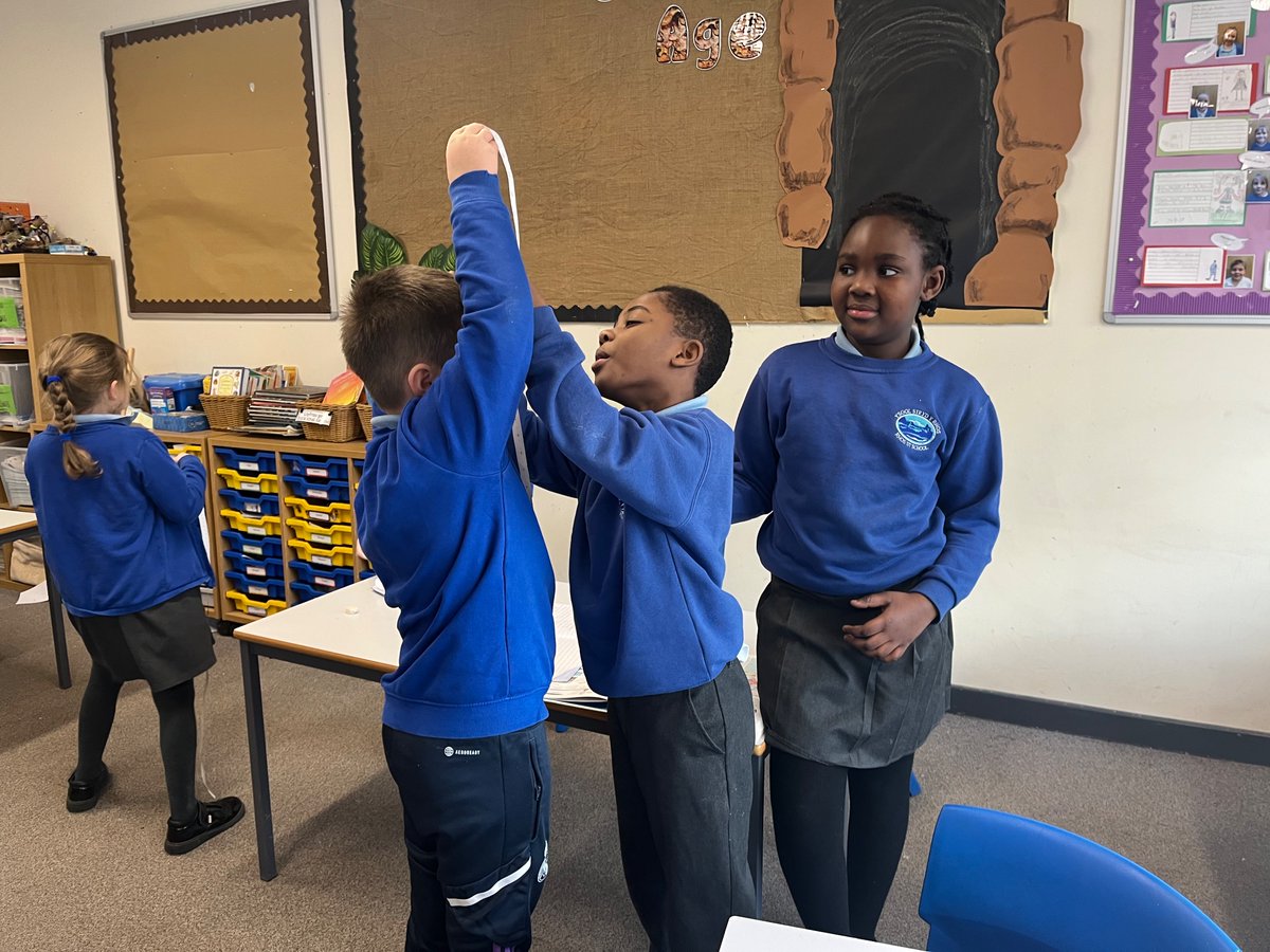 rhosstreet's tweet photo. Blwyddyn Tri have been enjoying
working together to measure items and record their results. They used a range of skills in teamwork and numeracy. #RSSnum https://t.co/NSM1ZUuo60