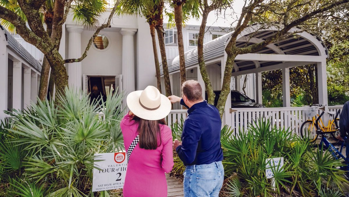 🏡 The Cultural Arts Alliance of Walton County invites you to the 2025 Valentine Tour of Homes in beautiful south Walton County!⁠
⁠
#sponsored

Learn more: emeraldcoastmagazine.com/local-events/?…
