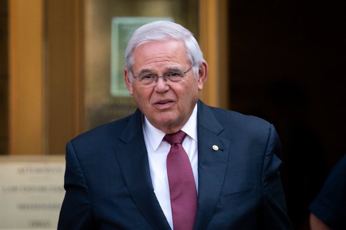 🚨 Former Democrat US Senator Bob Menendez has been sentenced to 11 years in prison for bribery case.