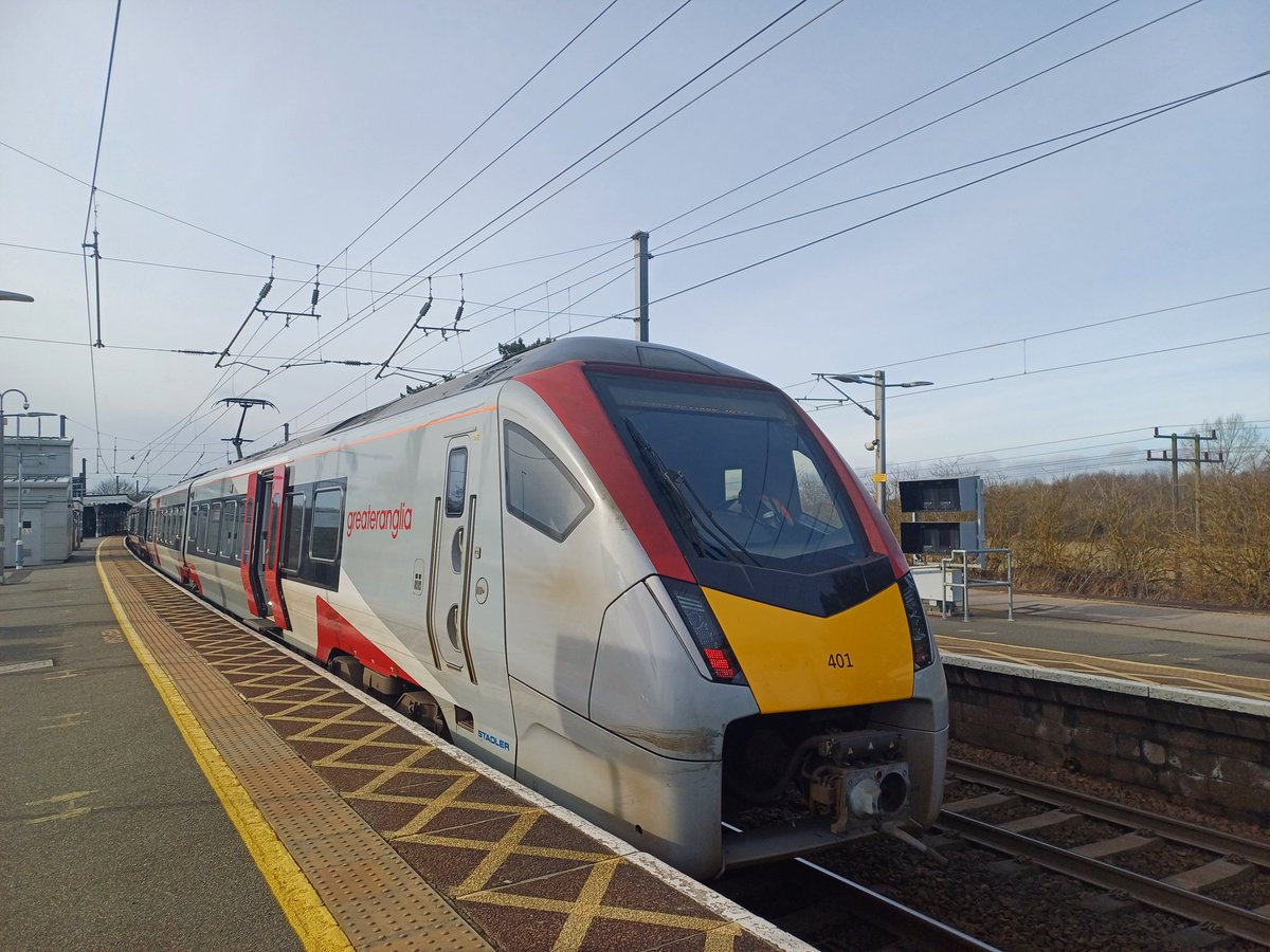danthetrainman's tweet image. A wonderful afternoon at Manningtree. #class745 #class755 #photography #outdoors ##ukrailscene