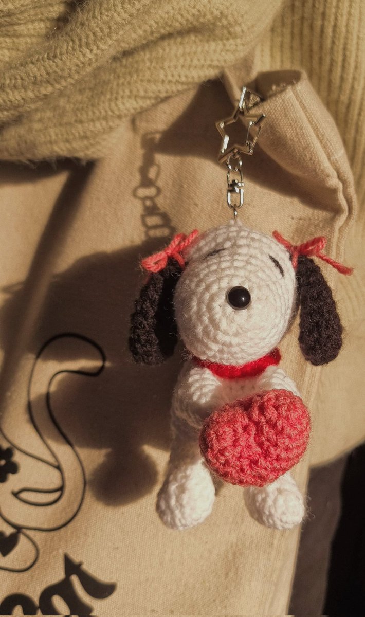 h0tpr13st's tweet image. reach is getting really shitty pls follow @/knotbyminhaal on instagram 😓