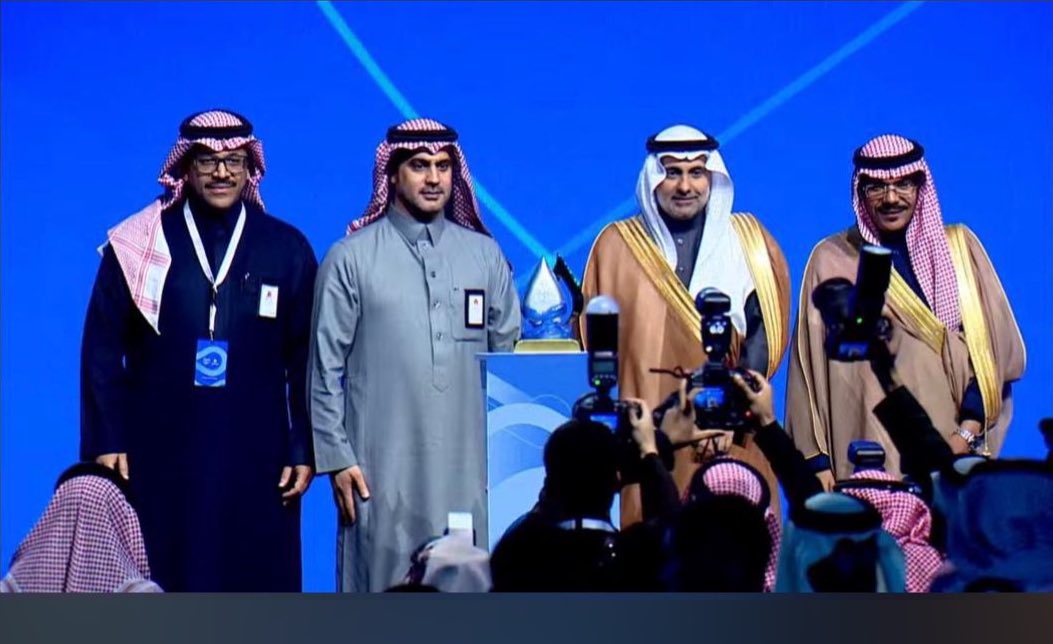 تميز دائم … 🥇 | 

برعاية معالي وزير الصحة 
#تجمع_الحدود_الشمالية_الصحي 
يحصد جائزتان في الحفل الختامي لملتقى #نموذج_الرعاية_الصحية_السعودي 2025

1- جائزة أفضل تجمع في أداء المسارات الإكلينيكية الكشف المبكر لسرطان الثدي
2- جائزة التميز بتنفيذ أنظمة الرعاية الصحية الحديث نظام