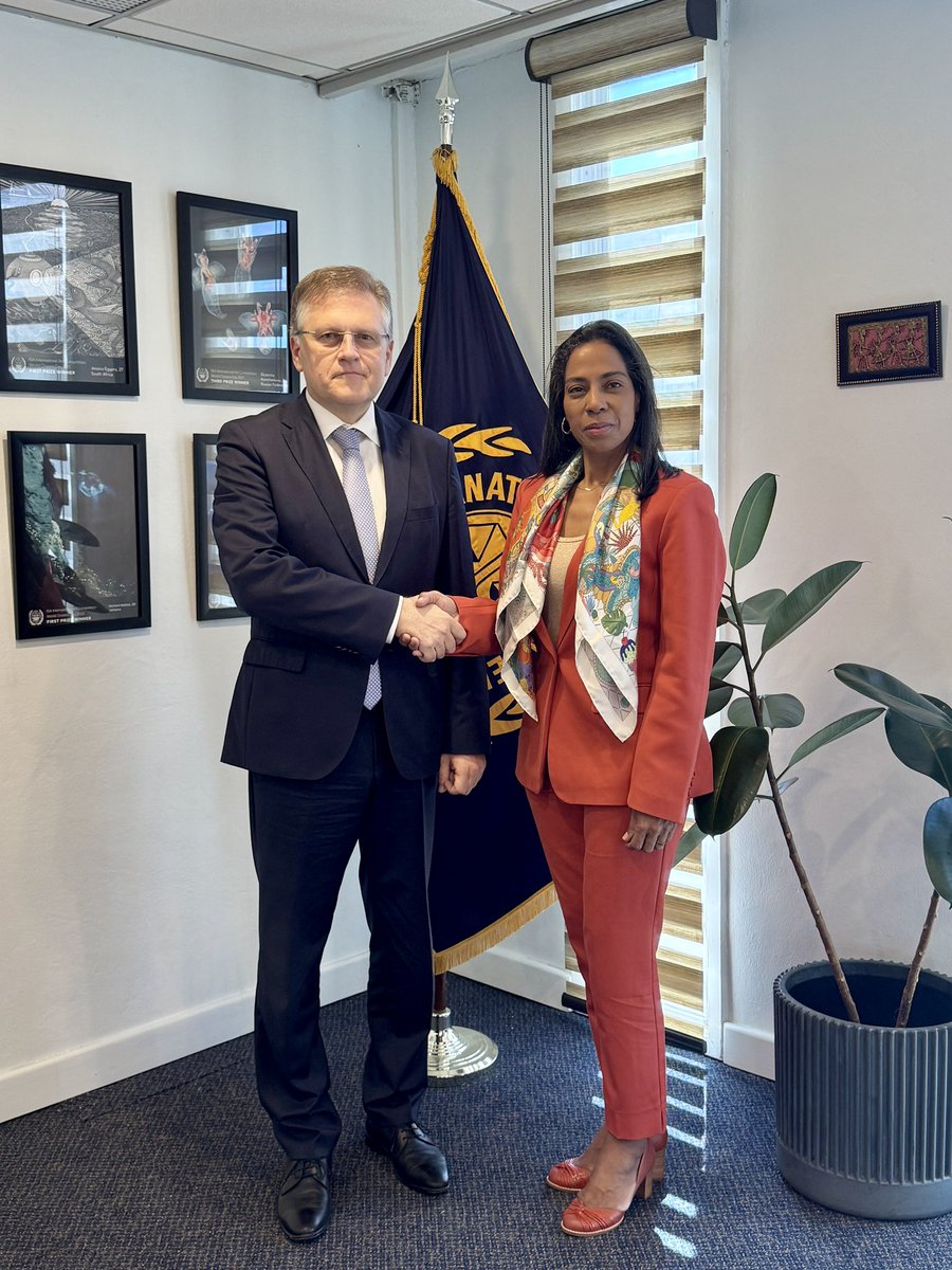 RussiaJamaica's tweet image. 🇷🇺🤝🇺🇳On January 29, Permanent Representative of the Russian Federation to the International Seabed Authority Mr. Sergey Petrovich had a meeting with newly appointed Secretary-General of the Authority Ms. Leticia Carvalho (@LeticiaUNEP).
💬 In the course of the conversation, the…