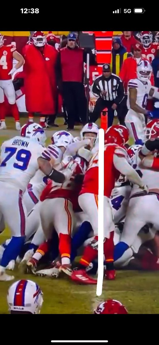 rtuck16's tweet photo. @KVN_03 I don’t really know how it’s an argument still. https://t.co/DUfDRgVclk