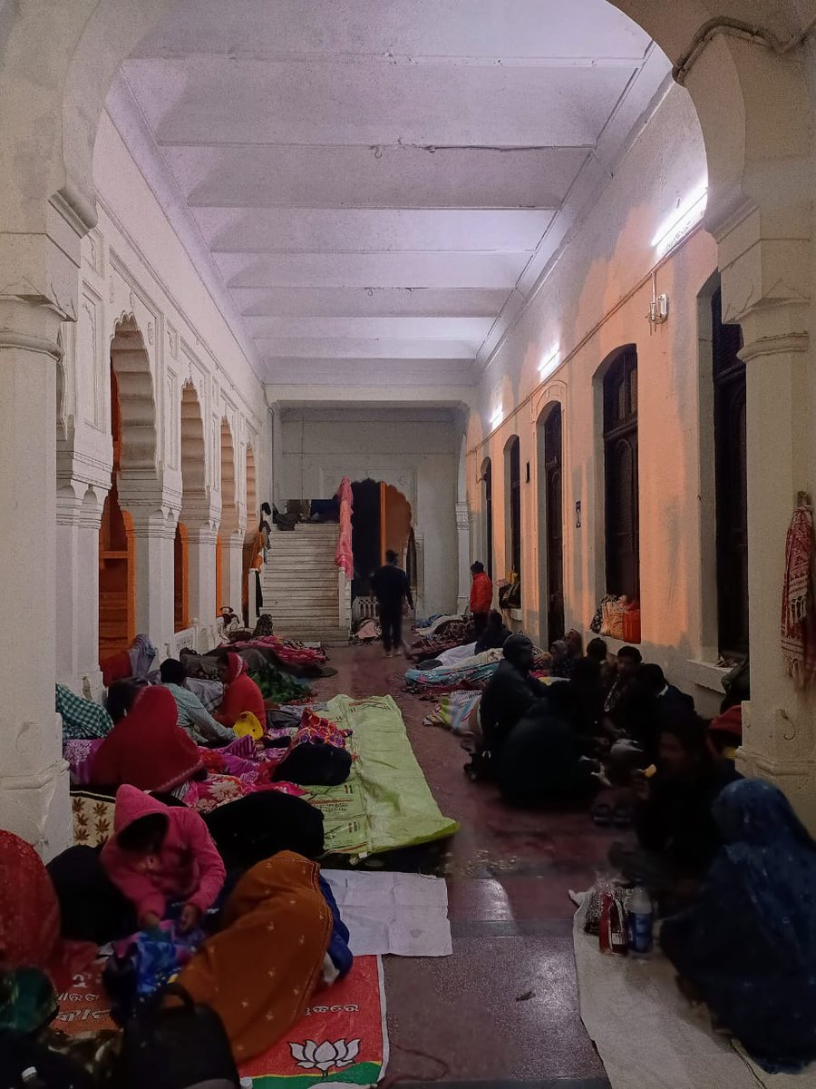 SinghalBhav's tweet photo. धन्यवाद @UoA_Official ! https://t.co/OCa0zouXKM