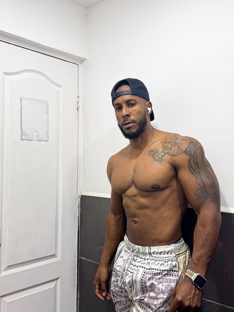 PsonalTraining's tweet photo. Se diré te al resto y máscaras diferencia 📌💯😏

#FitnessFreak #mentality #bodybuilding #viralpost #x #tendencia https://t.co/UilkPMfZ9m