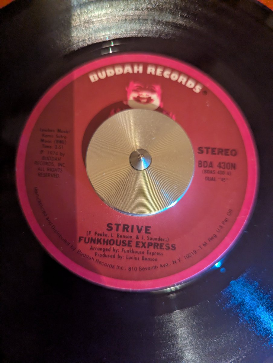 BSkansoul's tweet image. #SkaOn45
 #Funkysoul
 
@NewWaveAndPunk 
@ScotsPostPunk @Notoldjustexpe1 @Stow6524 @Karin22796909 @dave_wakeling @nigelburton5 @SkamanD14 @srobb68 @749rjoeJoe @julesobee @Flash6246973 @AliciaK20247357 @Crookshank101 @jimmy_viz @Fenc3