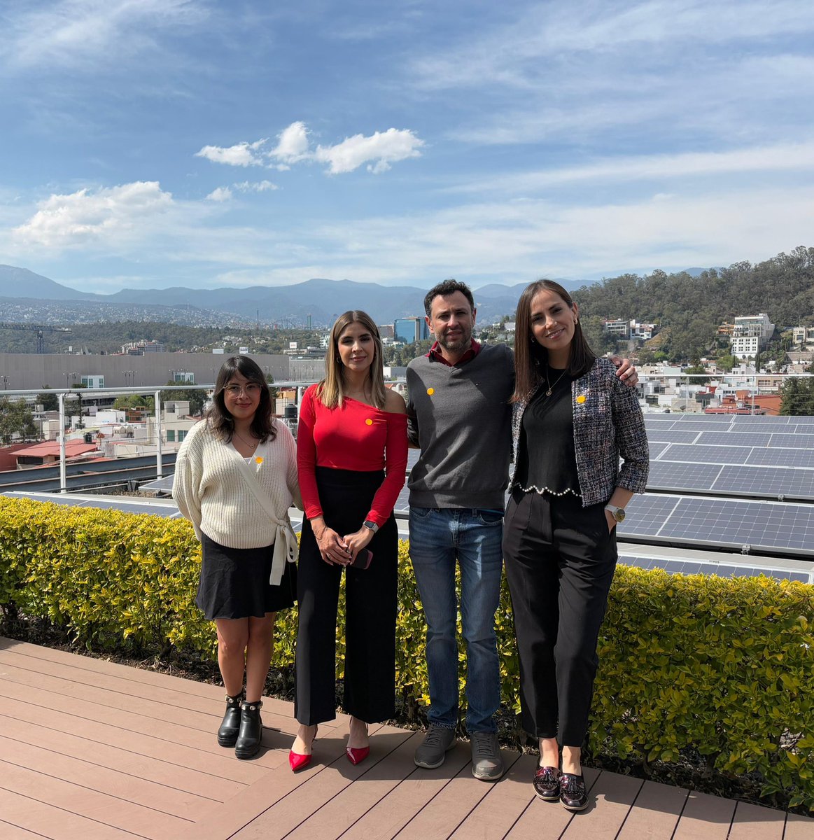 vinculasociedad's tweet photo. 📢 ¡A través del Programa #VisitaElINAI recibimos a estudiantes de la @UNRCastellanos 🎓e integrantes de la empresa @CocaColaMx🥤 en el @INAImexico
🔎Celebramos su interés en la transparencia y el ejercicio de sus derechos de acceso a la información y protección de datos 📊 🔐 https://t.co/3Aj6lI5hD4