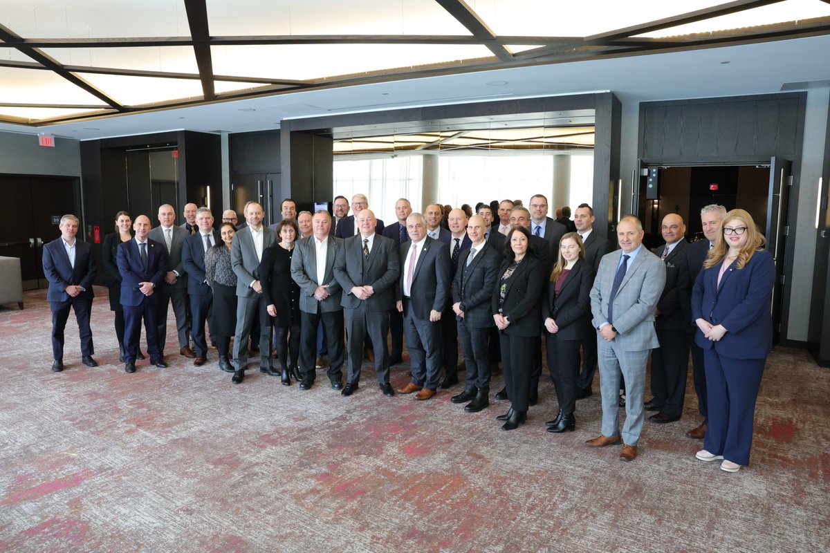 The RCMP, <a href="/CACP_ACCP/">CACP / ACCP</a>, and <a href="/TorontoPolice/">Toronto Police</a> hosted a workshop, bringing together urban, rural, Indigenous, and provincial police agencies and experts to discuss the role of police in responding to persons in crisis. Learn more: rcmp.ca/en/news/2025/0…