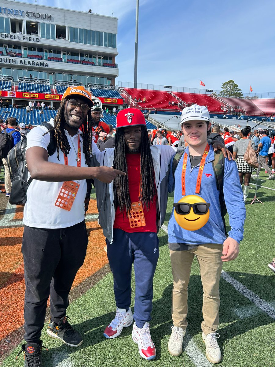 College Football Headlines (@cfbheadlines) on Twitter photo Best thing about today was bumping into <a href="/SOTGsmoke/">Smokey Putnam</a> & <a href="/Carlito25Way/">Carlito25Way</a> !!! Seeing people you first interact with and grow with is the best! Best thing about today was bumping into <a href="/SOTGsmoke/">Smokey Putnam</a> & <a href="/Carlito25Way/">Carlito25Way</a> !!! Seeing people you first interact with and grow with is the best!