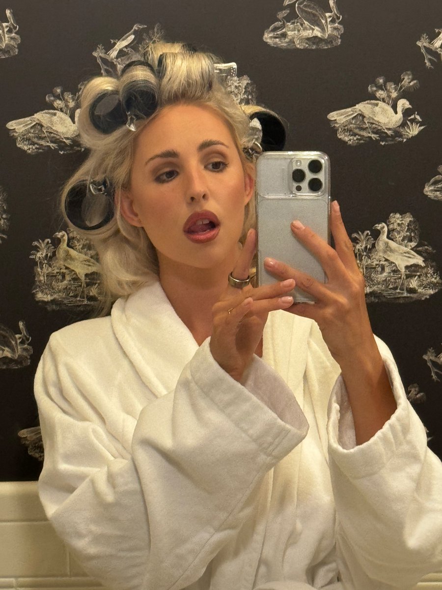 send me your number on laylo.com/classiclaurel So I can text u cute updates before anyone else gets to know!!! Hot news coming tomorrow &lt;3
