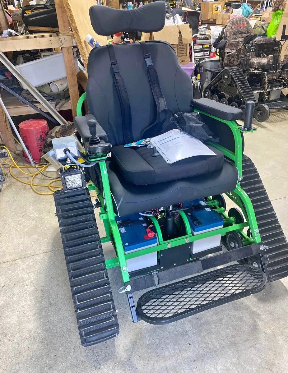 scotty_joe85682's tweet image. Available as you can see it and no condition, inbox me for the cheapest price of it @HenryOverton172 @MarkYar50506756