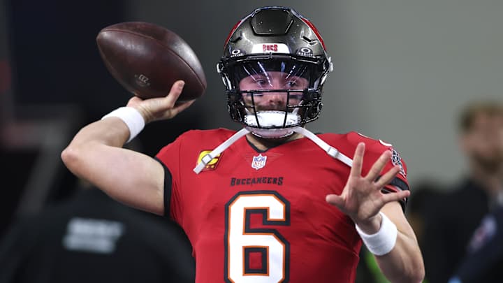 mrferozious's tweet photo. Private Signing 

Baker Mayfield due date Feb 21st 
 
Interested please hit my DMs https://t.co/WalRcLWWvg