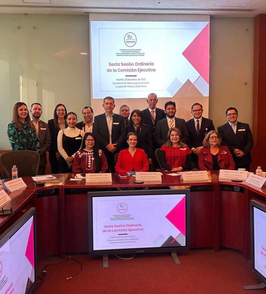 imatiasromero's tweet photo. El IMR agradece la invitación al @IME_SRE por participar en la Sexta Sesión Ordinaria de la Comisión Ejecutiva del #CIESDEMEX.
 
Fue un gran gusto para nosotros compartir los objetivos y labores del IMR en materia educativa, cultural y científica con las universidades mexicanas. https://t.co/jUxT152gVG