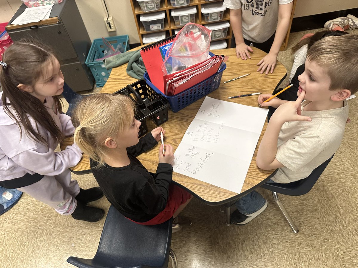 Working with our group on putting events in order from a story. <a href="/HydePrincipal/">Hyde Principal</a> <a href="/HydeElem/">Hyde Elementary</a>