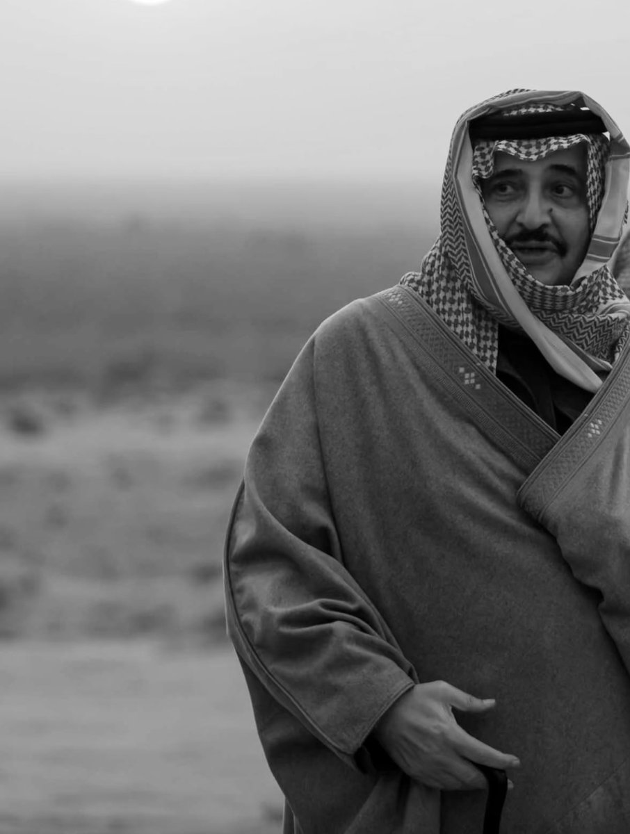 خالص العزاء لمقام مولاي خادم الحرمين الشريفين، وسمو سيدي ولي العهد، في وفاة صاحب السمو الملكي الأمير محمد بن فهد بن عبدالعزيز آل سعود رحمه الله. 

والعزاء موصول لسمو الأمير تركي بن محمد وزير الدولة وعضو مجلس الوزراء ولأبناء وبنات الفقيد، والأسرة المالكة الكريمة جبر الله مصابهم.