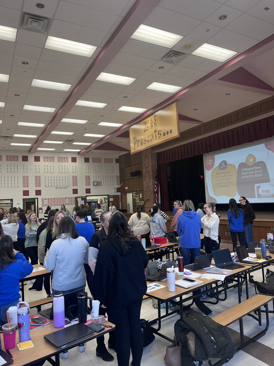 DrRequa's tweet photo. During today’s professional development with @characterstrong, we gathered wonderful strategies and insights to support character education and can’t wait to implement them in our school. Grateful for the time spent learning with colleagues and presenters! #liveholmdelblue https://t.co/PkgmUfJXgQ